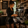Espresso mit Crema sowie Barista-Diagnose zu saurem oder bitterem Geschmack und Tipps zur perfekten Extraktion.