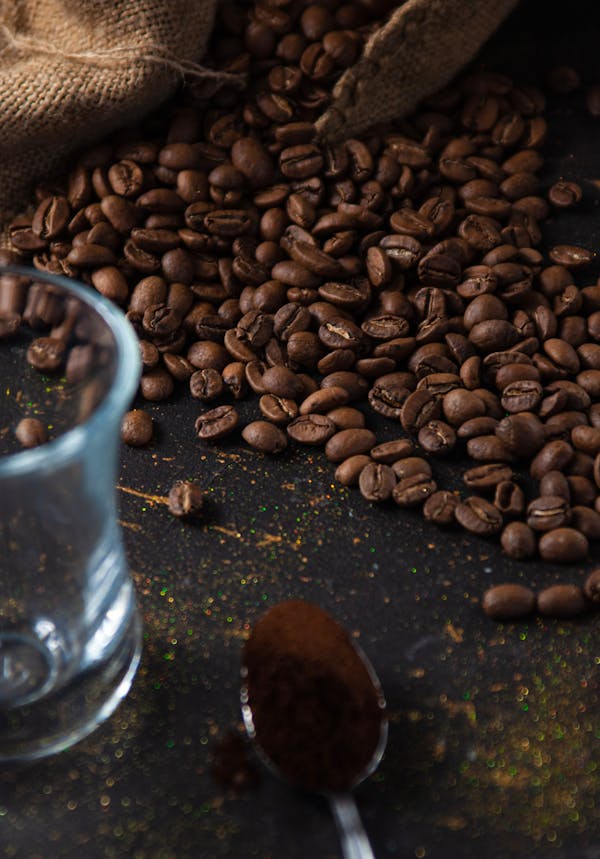 Jeder Kaffeetrinker kennt sie - die Robusta Bohne bester-kauf.ch