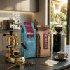 Vergleich von Mokador Espresso Oro und Caffè Mauro SUPREME für Espresso und Café Crème.