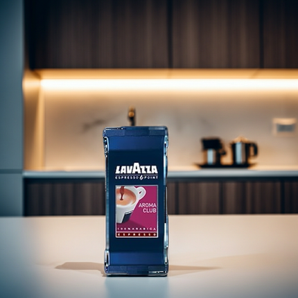 Kaffeegeniesser.ch: Lavazza Aroma Club – Edler Espresso mit floralen Noten und einer feinen, samtigen Crema.