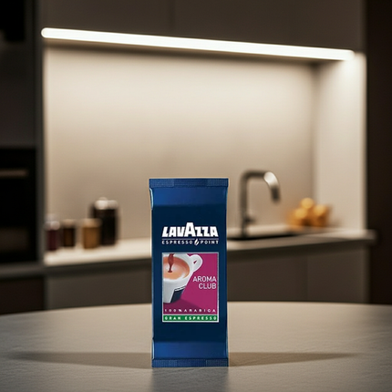 Kaffeegeniesser Sortiment: Lavazza Aroma Club Gran Espresso – Italienische Röstkunst für Schweizer Geniesser.