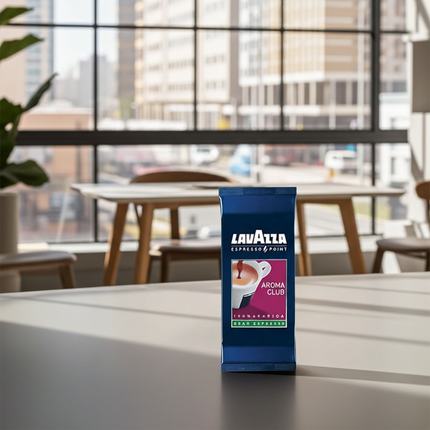 Büro-Spezialität: Lavazza Aroma Club 100er Box – Der ideale Kaffee für Kundenbesuche und Geniesser Momente.