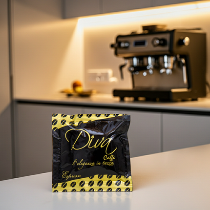 Diva Caffè Espresso 100 Pads Schweiz: Preiswerter Vorratspack für kräftigen Espresso und Cappuccino zu Hause.