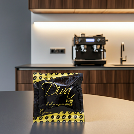 Espresso-Pads 100 Stk. Diva Caffè: Kräftige Röstung mit wenig Säure – der perfekte Wachmacher für jeden Tag.
