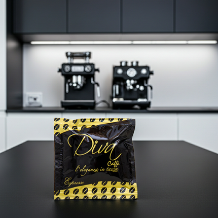 Günstige Kaffeepads 100 Stk.: Diva Caffè Espresso Vorteilspack für Schweizer Kaffeeliebhaber online bestellen.