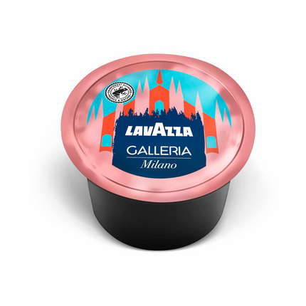 Lavazza BLUE Galleria Kapseln mit aromatischem Espresso und dichter, haselnussbrauner Crema in einer Espressotasse
