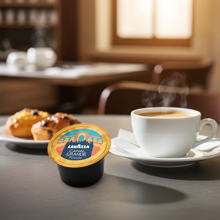 Produktansicht Lavazza Canal Grande – 100 Stück einzeln versiegelte Kapseln für garantierten Aromaschutz.