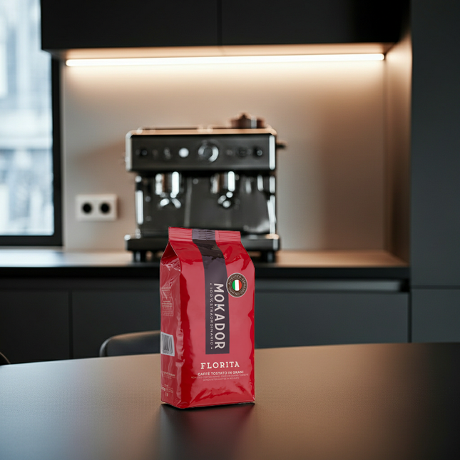 Mokador Florita 80/20 1kg: Ganze Bohnen mit floralem Aroma und feiner Süße für den eleganten Espresso.